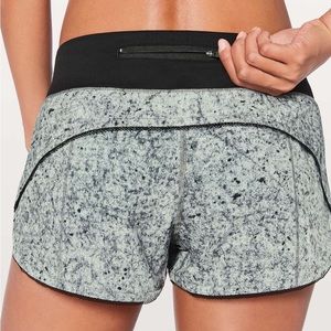 Lululemon Speed Up Shorts Antiquated Starlight Black/Gray 2.5"